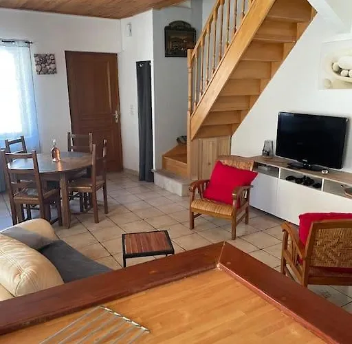 Charmante Maison A La Montagne Сasa de vacaciones Belcaire